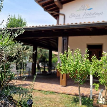 Elisa Holidays Apartments Puegnago del Garda Esterno foto
