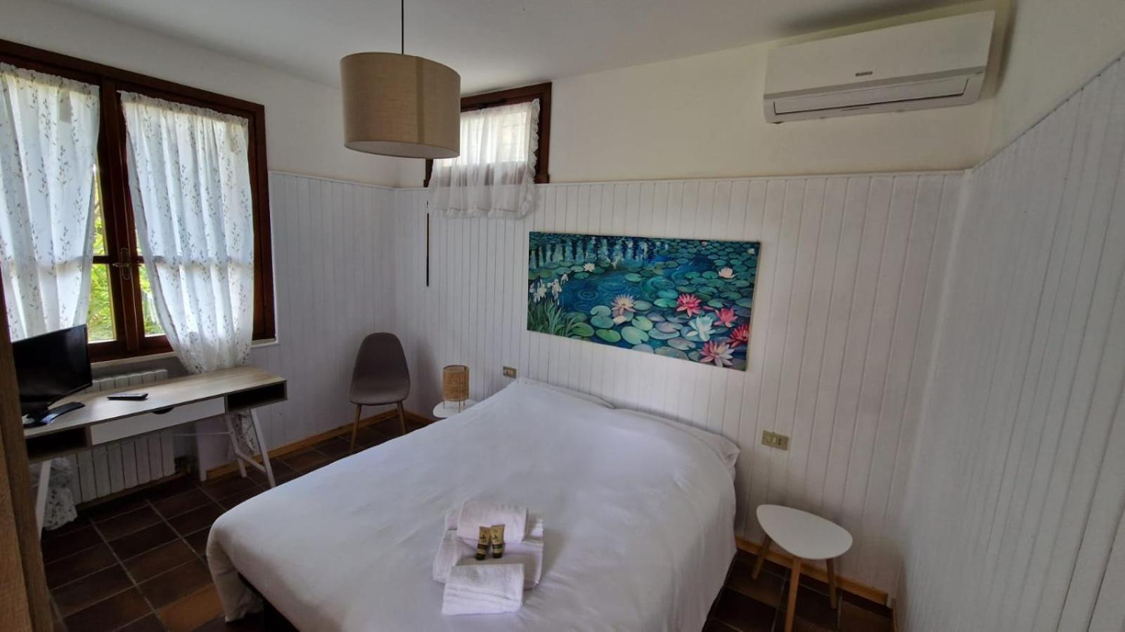 Elisa Holidays Apartments Puegnago del Garda Esterno foto